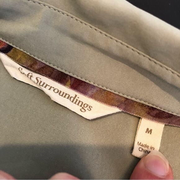 Soft Surroundings sage green khaki drawstring hem button down top size Medium - Picture 12 of 15